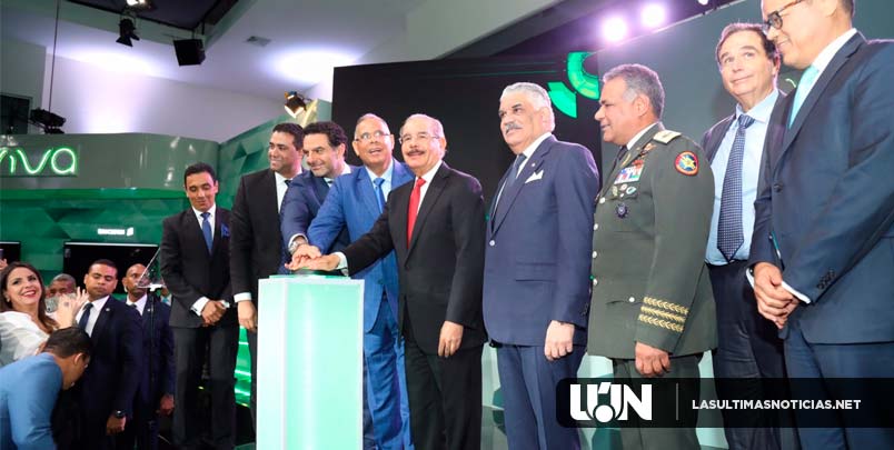 Presidente Danilo Medina asiste a primera demostración de tecnología 5G en RD