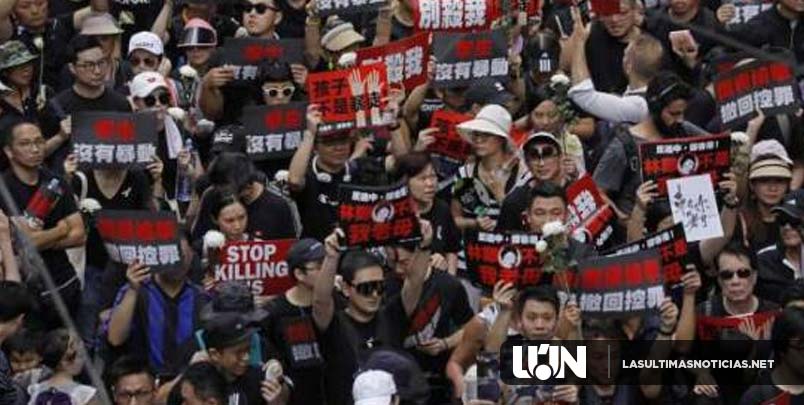 ¿Por qué marcharon durante horas casi dos millones de ciudadanos de Hong Kong?