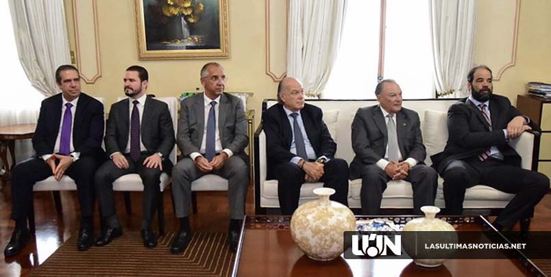 Destacados empresarios de nuestro país realizan visita de cortesía al presidente Danilo Medina