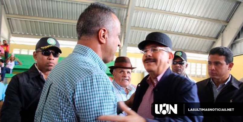 Danilo Medina apoya productores aguacate de Bohechio