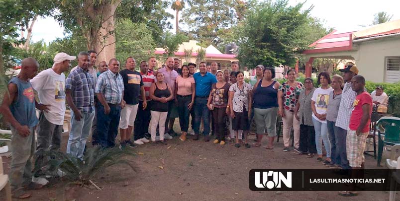 Precandidata a diputada por la ciudad de la Vega, Ana Daisy Guerrero se reunió con lideres comunitarios