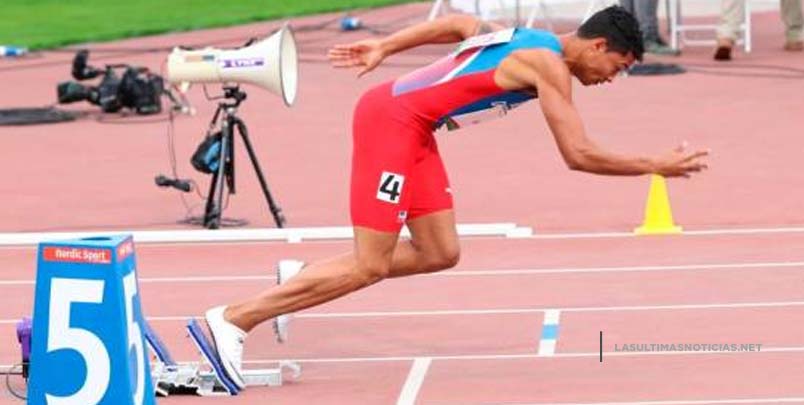 Juander Santos tropieza en la última valla y falla en ganar medalla en los Panamericanos