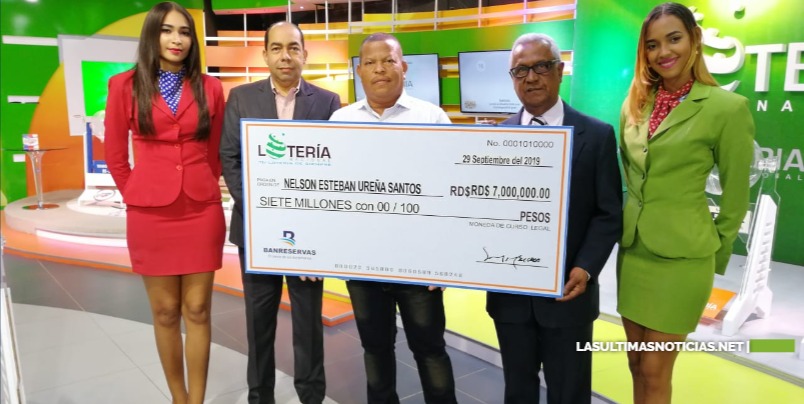 Comerciante de Mao, provincia Valverde, gana premio de RD$7, 000,000.00 en la Lotería Nacional