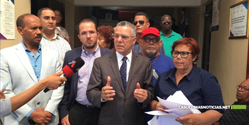Manuel Jiménez deposita solicitud TSA para que detengan construcción terminal en Parque del Este