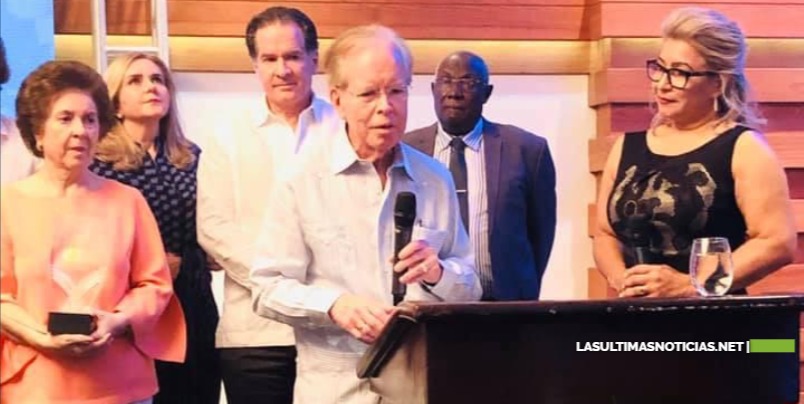 El Hospital General Buen Samaritano realizó con éxito su IV Cena Benéfica a favor de los programas sociales que realiza su fundación