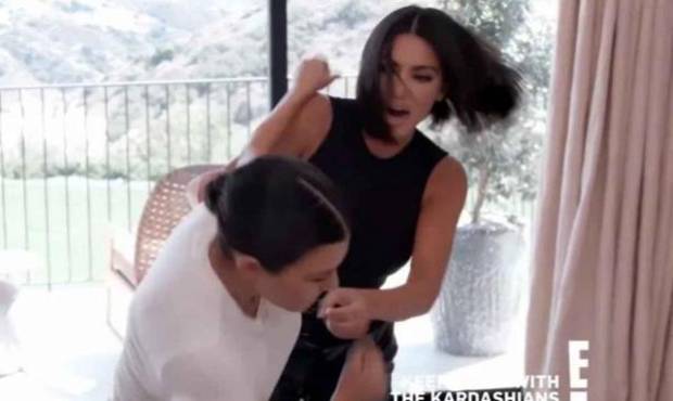 Kourtney y Kim Kardashian se van a los puños durante grabación del reality
