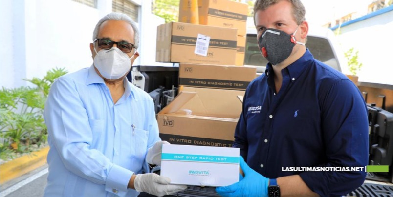 Gonzalo Castillo sobrepasa cantidad prometida y dona a Salud Pública 11,300 kits más para detectar el Covid-19