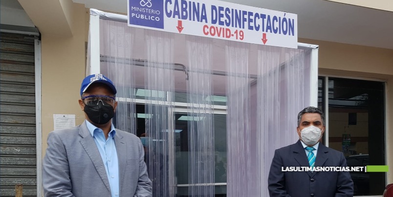 Ministerio Público SDO instala cabina de desinfección contra el coronavirus en sede de esta entidad