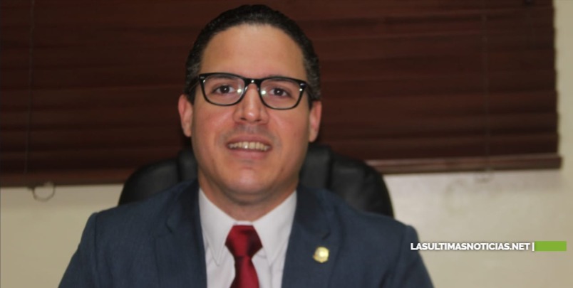 Diputado Jean Luis Rodríguez critica Ministro esté en campaña mientras sector turístico se debate suerte