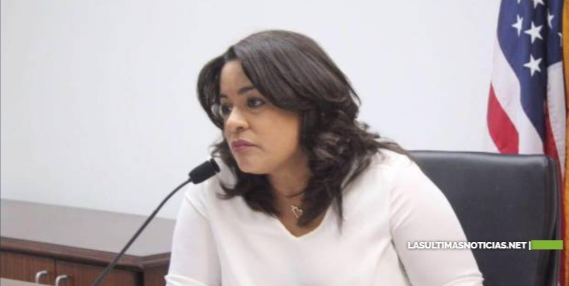 El FBI arresta a legisladora puertorriqueña dentro de caso de corrupción