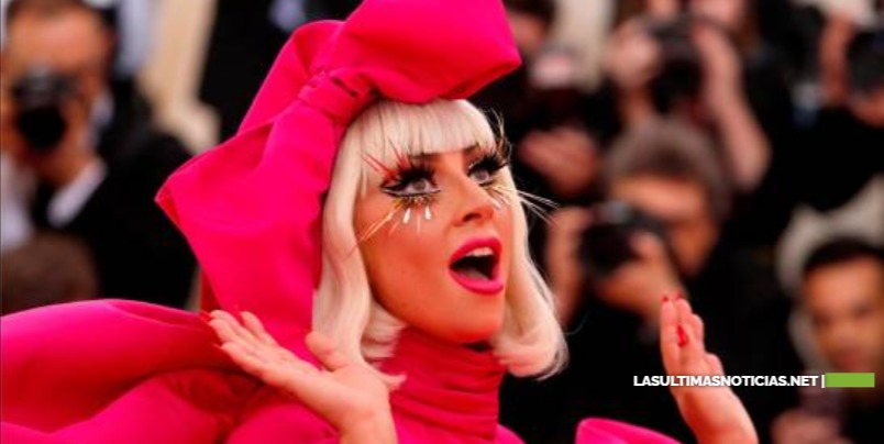 Lady Gaga lanza su propia línea de galletas, tan coloridas como ella