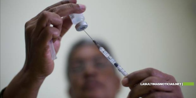 Gobierno anunciará hoy plan de vacunación contra el COVID-19