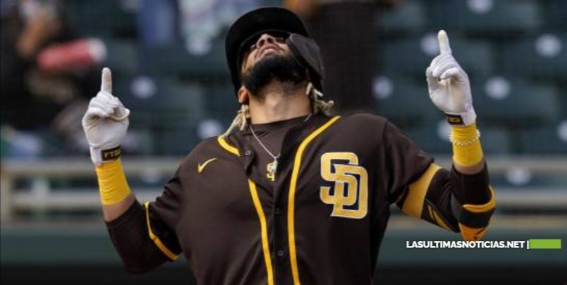 Tatis Jr. vuelve el béisbol divertido en San Diego