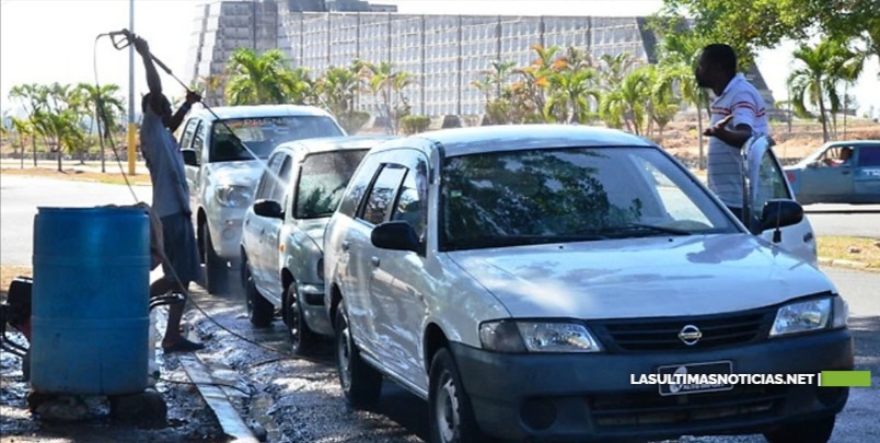 Ayuntamiento desmonta negocios de car wash que operaban en Parque del Este