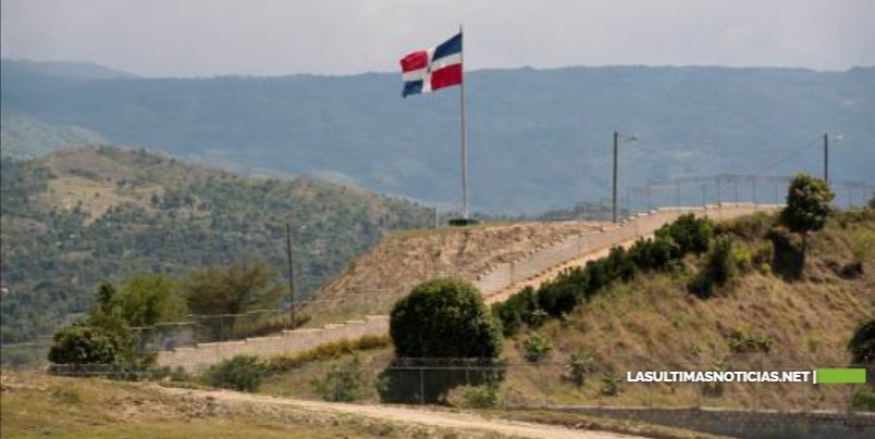 Así son los 23 kilómetros de verja construidos en la frontera con Haití