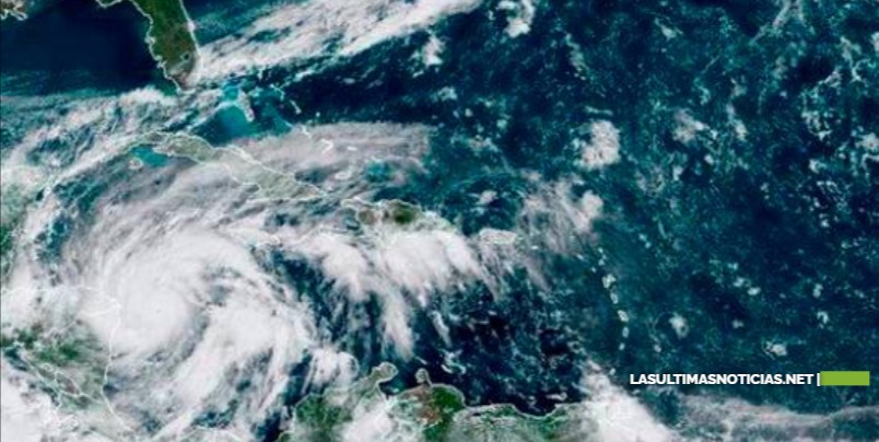 ‘Ana’, primera tormenta del año en el Atlántico, se forma cerca de Bermudas