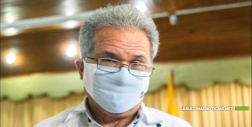 Médicos acusan a Feris Iglesias de «apandillarse con el empresariado»