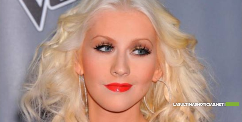 Christina Aguilera embiste contra el padre de Britney Spears