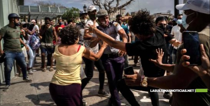 Documentan 537 detenidos desde las protestas en Cuba, entre ellos menores