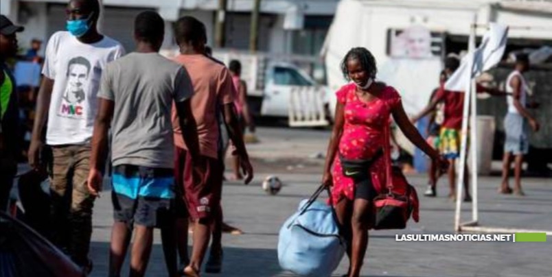 Unos 19,000 haitianos se encuentran varados en frontera de Colombia y Panamá
