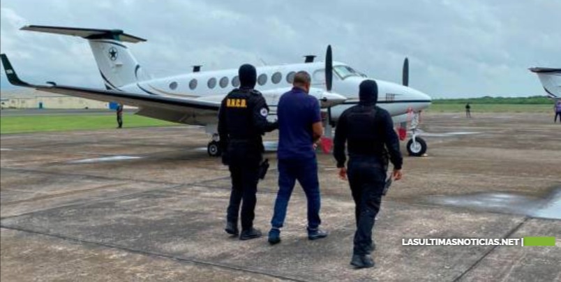 Extraditan a excalcalde de Las Galeras y otros dos acusados de narcotráfico y lavado de activos en Puerto Rico
