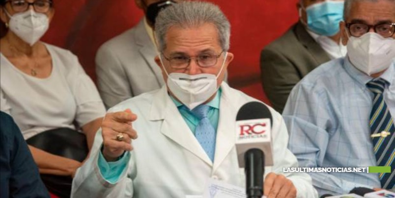 Médicos ratifican llamado a huelga para la próxima semana en clínicas y hospitales