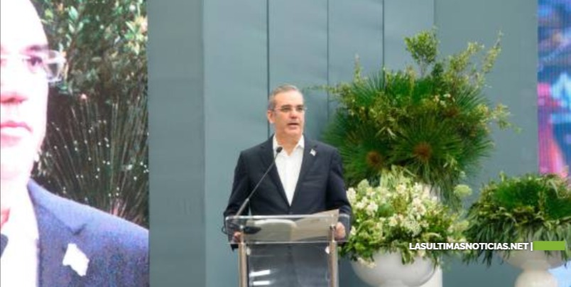 El presidente de la República, Luis Abinader destaca papel de mipymes para la recuperación económica