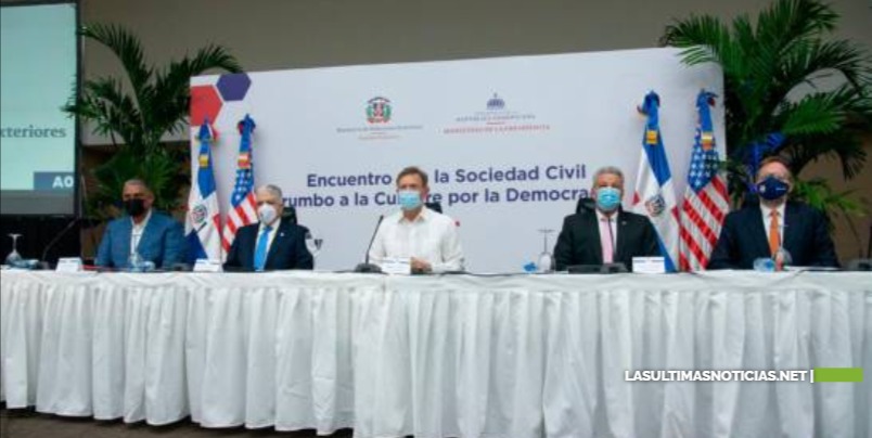 EE. UU. destaca lucha contra la corrupción del Gobierno dominicano