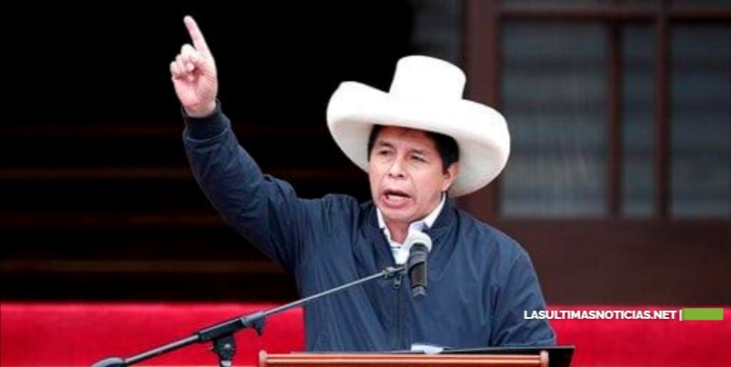 El Presidente de Perú Pedro Castillo elige nuevo gabinete, el tercero en 6 meses
