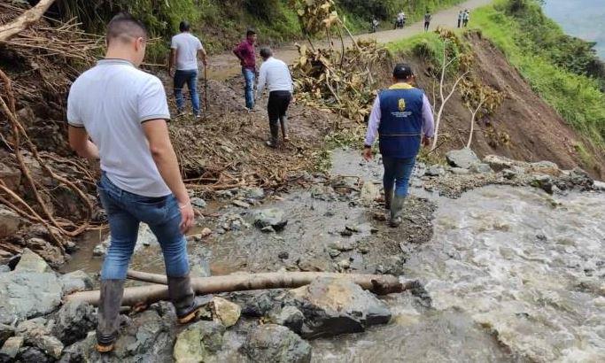 Lluvias dejan 33 muertos y más de 21,000 damnificados en 40 días Colombia