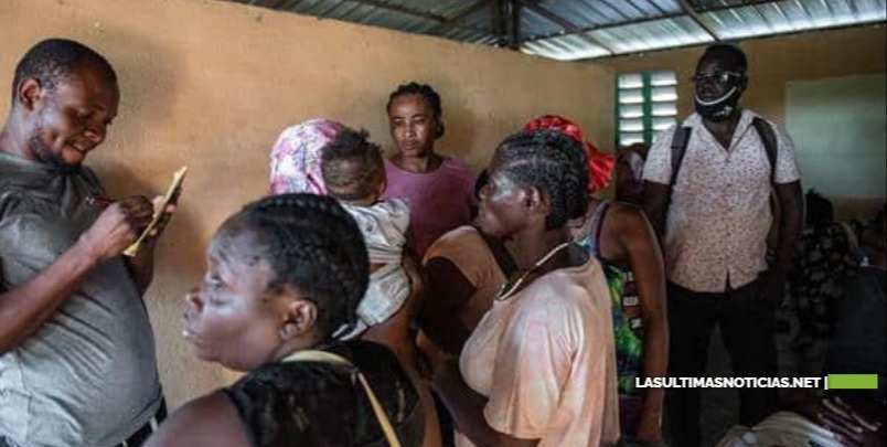 Cientos de familias huyen de la violencia de las bandas en Puerto Príncipe, Haití