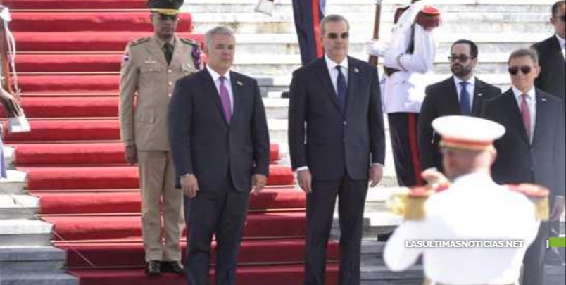 Iván Duque quiere avanzar un «acuerdo de alcance parcial comercial» con República Dominicana