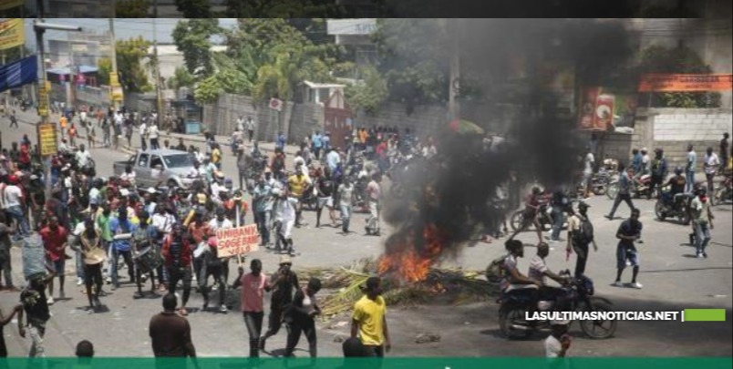 Continúan paralizadas las actividades en Puerto Príncipe, haití