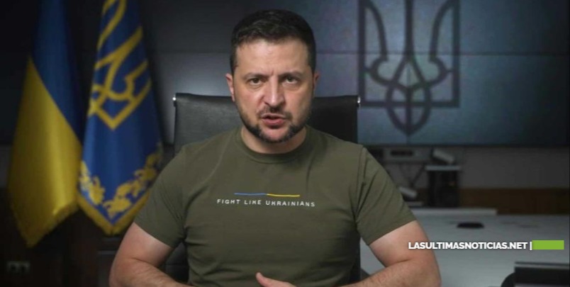 Volodimir Zelenski advierte a las tropas rusas en Ucrania: «solo tienen dos opciones, huir o rendirse»