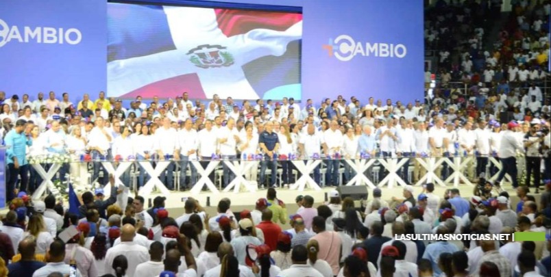 El PRM arranca el movimiento de reelección de Luis Abinader por el Cibao