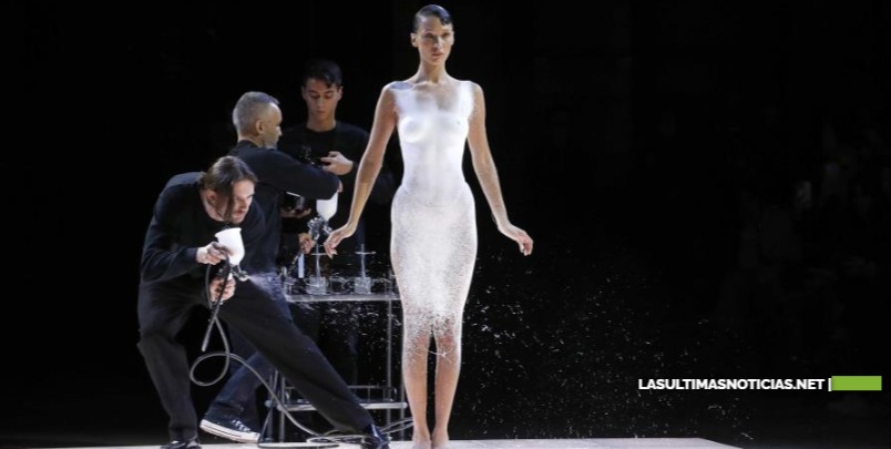 El vestido «spray» de Bella Hadid y los momentos míticos de la moda en 2022