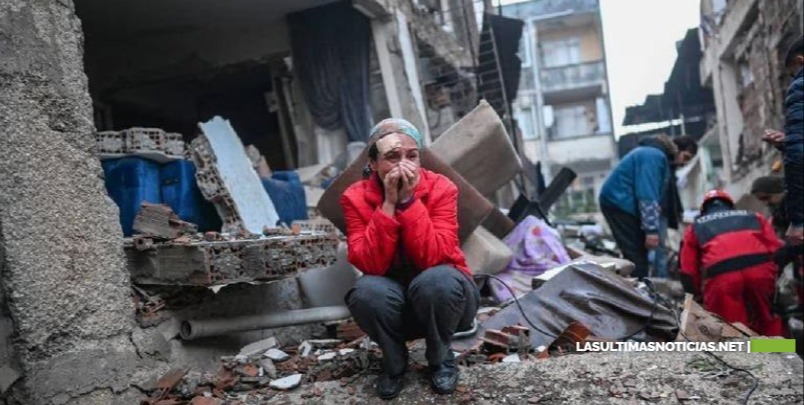 Ascienden a más de 23,600 los muertos por los terremotos, más de 20,000 de ellos solo en Turquía