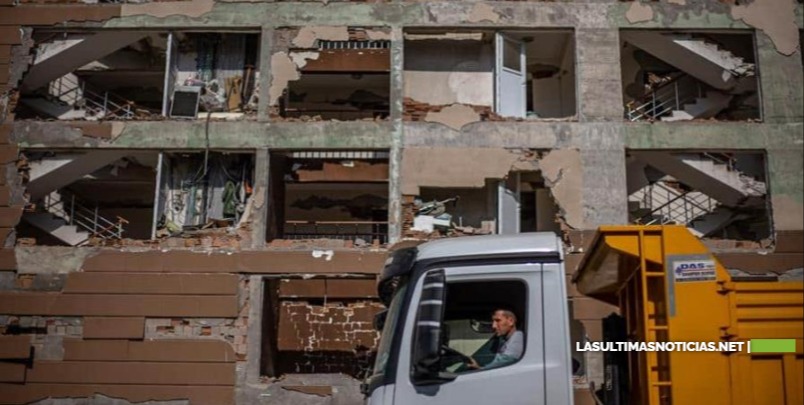 Tres muertos y 213 heridos tras dos nuevos terremotos en el sureste turco