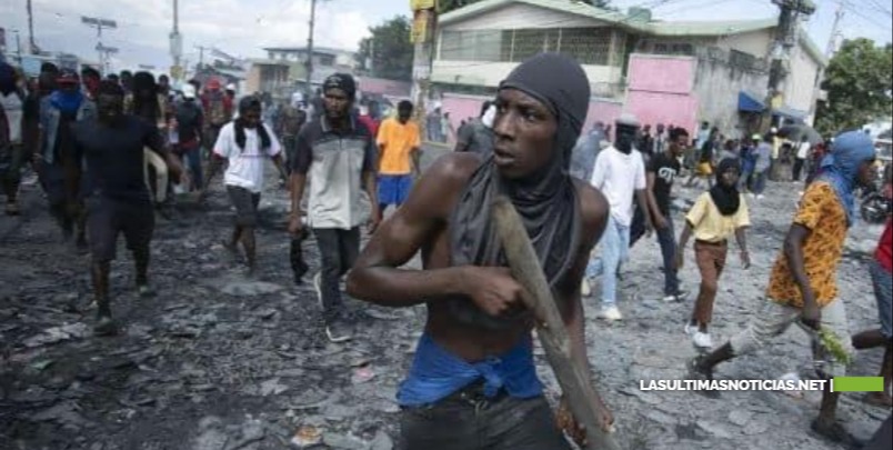 La población haitiana se moviliza para cazar a miembros de bandas armadas