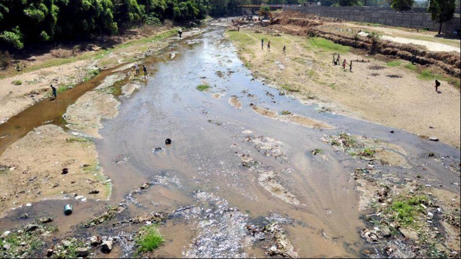 Iglesias de Haití recaudan fondos para construir canal en río Masacre